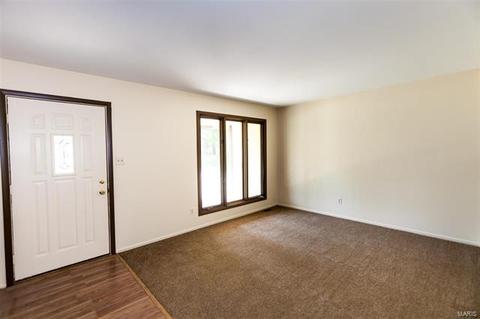 214 Walden Ct, Eureka, MO 63025 photo 5