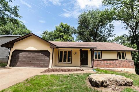 214 Walden Ct, Eureka, MO 63025 photo 3