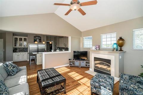2102 Chickadee Ct, O'fallon, MO 63366 photo 17