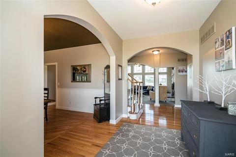 2102 Chickadee Ct, O'fallon, MO 63366 photo 9