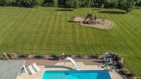 2102 Chickadee Ct, O'fallon, MO 63366 photo 6