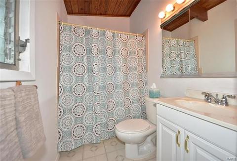 122 Coral Ter, Ballwin, MO 63011 photo 17