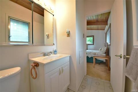 122 Coral Ter, Ballwin, MO 63011 photo 18
