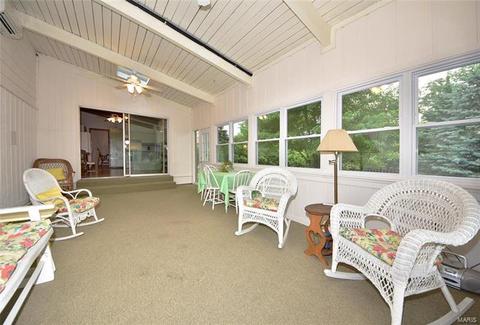 122 Coral Ter, Ballwin, MO 63011 photo 5