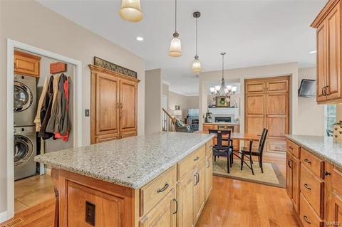 385 Gateford Dr, Ballwin, MO 63021 photo 15