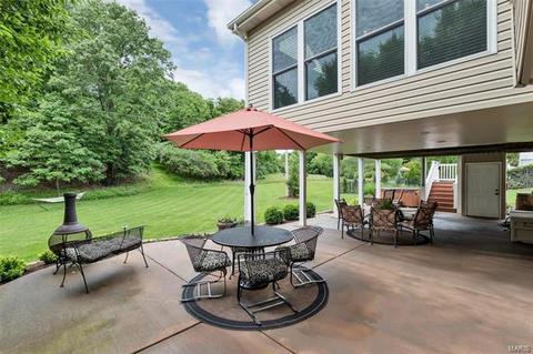 385 Gateford Dr, Ballwin, MO 63021 photo 6