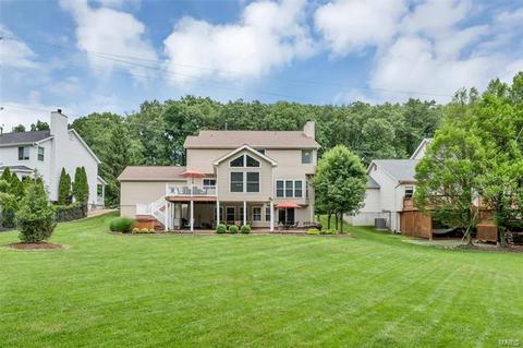 385 Gateford Dr, Ballwin, MO 63021 photo 5