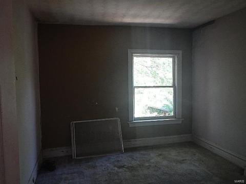 5151 Maple Ave, Saint Louis, MO 63113 photo 8