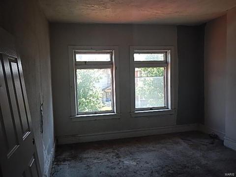 5151 Maple Ave, Saint Louis, MO 63113 photo 6