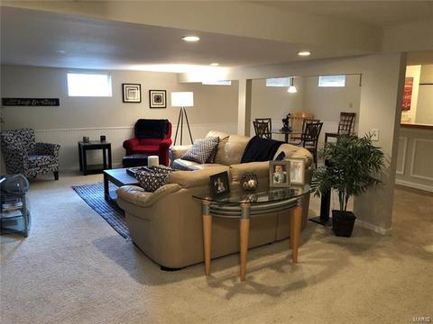 2 Springlake Ct, Ballwin, MO 63011 photo 21