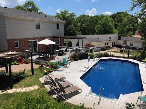 2 Springlake Ct, Ballwin, MO 63011 photo 13
