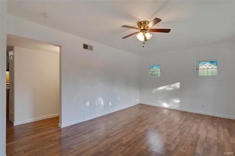 8620 Mathilda Ave, Saint Louis, MO 63123 photo 5