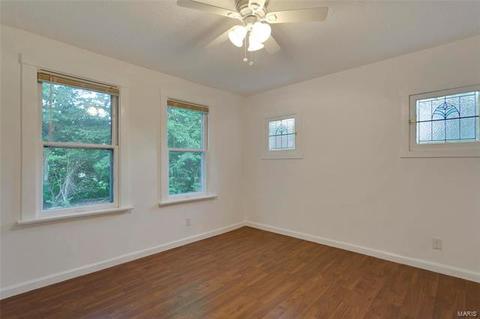 8620 Mathilda Ave, Saint Louis, MO 63123 photo 14