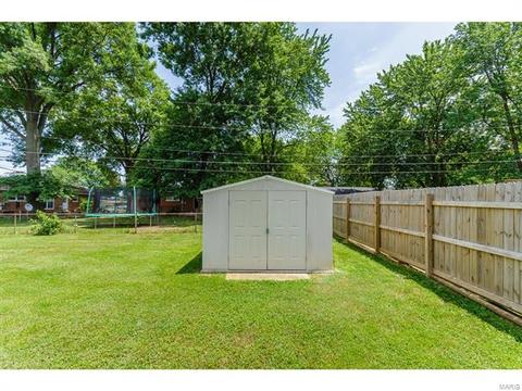 406 Dardenne Dr, O'fallon, MO 63366 photo 5