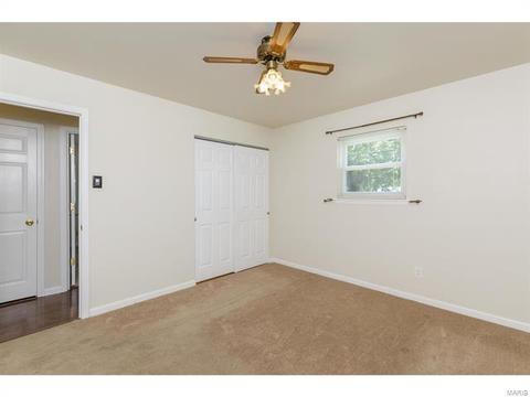 406 Dardenne Dr, O'fallon, MO 63366 photo 16