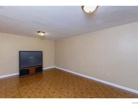 406 Dardenne Dr, O'fallon, MO 63366 photo 24