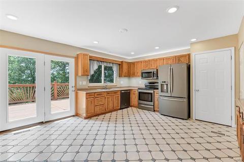 46 Susan Ave, O'fallon, MO 63368 photo 8