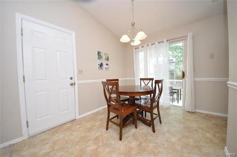 131 Lamplighter Way, O'fallon, MO 63368 photo 8