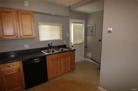 312 Lindy Blvd, Ballwin, MO 63021 photo 4
