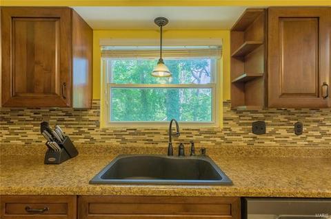 721 Shallowford Dr, Manchester, MO 63021 photo 24