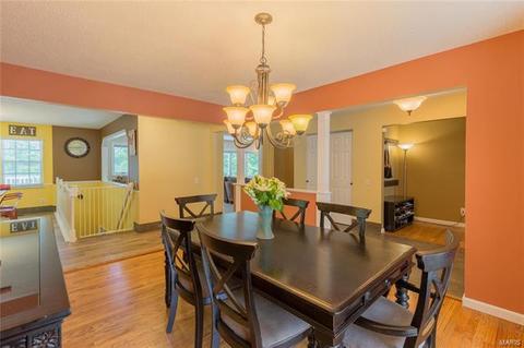 721 Shallowford Dr, Manchester, MO 63021 photo 5