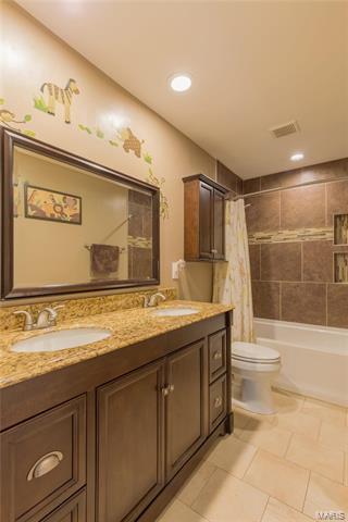 721 Shallowford Dr, Manchester, MO 63021 photo 37