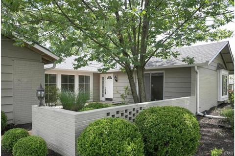 506 Iron Lantern Dr, Ballwin, MO 63011 photo 3