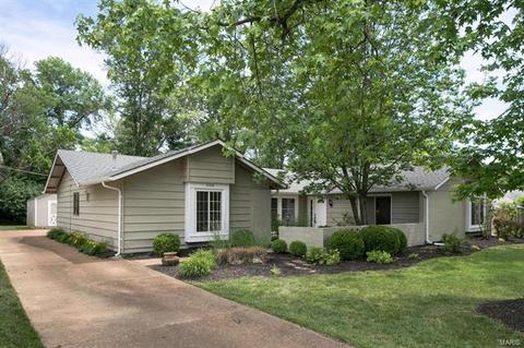506 Iron Lantern Dr, Ballwin, MO 63011 photo 2