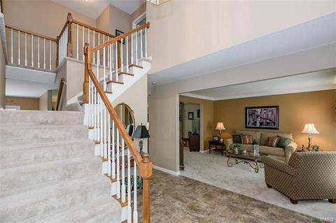 2712 Barrett Springs Ct, Ballwin, MO 63021 photo 5