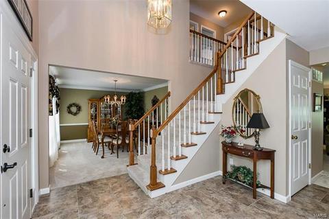 2712 Barrett Springs Ct, Ballwin, MO 63021 photo 4