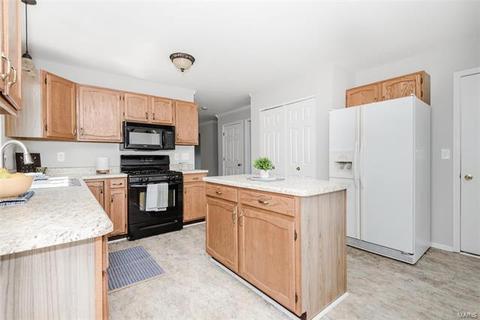 406 Gillham, Ballwin, MO 63021 photo 12