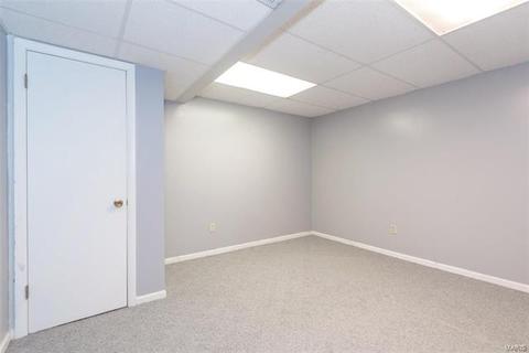 406 Gillham, Ballwin, MO 63021 photo 29