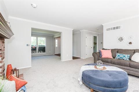 406 Gillham, Ballwin, MO 63021 photo 6