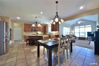 889 Cypress Trl, O'fallon, MO 63368 photo 9