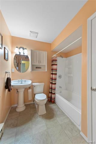 125 Dietrich, Ballwin, MO 63021 photo 15