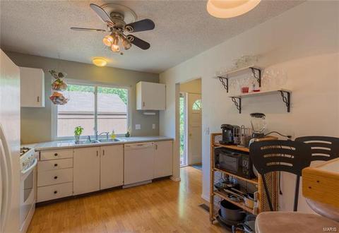 965 Barcroft Woods Dr, Manchester, MO 63021 photo 6