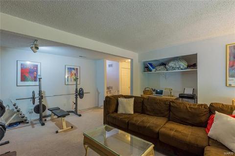 965 Barcroft Woods Dr, Manchester, MO 63021 photo 19