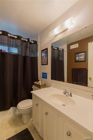 965 Barcroft Woods Dr, Manchester, MO 63021 photo 22