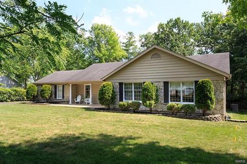 618 Kenilworth Ln, Ballwin, MO 63011 photo 2