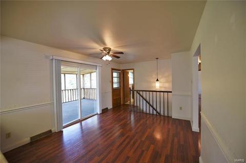 802 Belleau Dr, O'fallon, MO 63366 photo 10