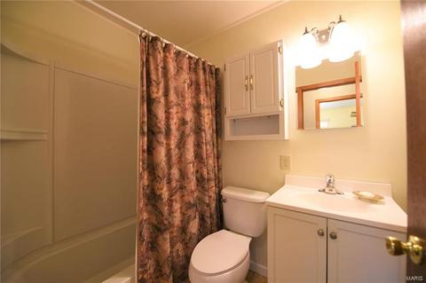 802 Belleau Dr, O'fallon, MO 63366 photo 12