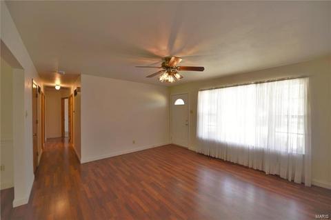 802 Belleau Dr, O'fallon, MO 63366 photo 9