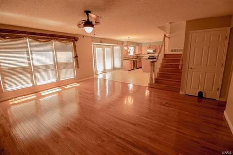 2038 Moondance Ct, O'fallon, MO 63368 photo 8