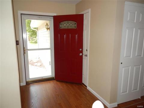 1518 Morning Sun Dr, Ballwin, MO 63021 photo 3