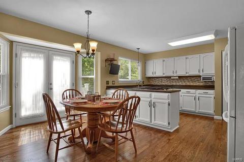 314 Clayton Trails Dr, Ellisville, MO 63011 photo 6