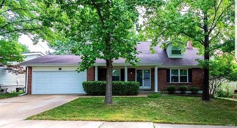 280 Aspen Vlg, Ballwin, MO 63021 photo 1