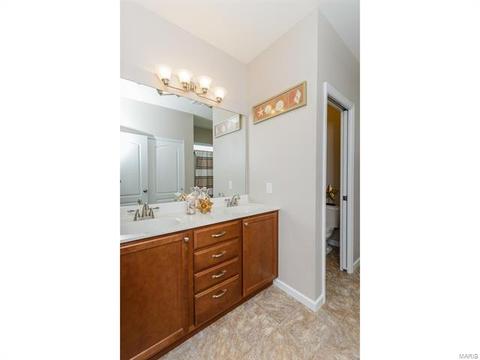 2132 Asher, Saint Peters, MO 63376 photo 20