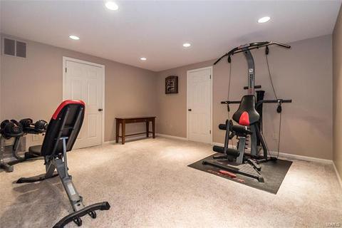 1724 Carman Valley Dr, Ballwin, MO 63021 photo 35
