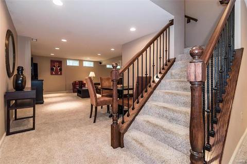 1724 Carman Valley Dr, Ballwin, MO 63021 photo 31