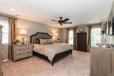 1724 Carman Valley Dr, Ballwin, MO 63021 photo 23